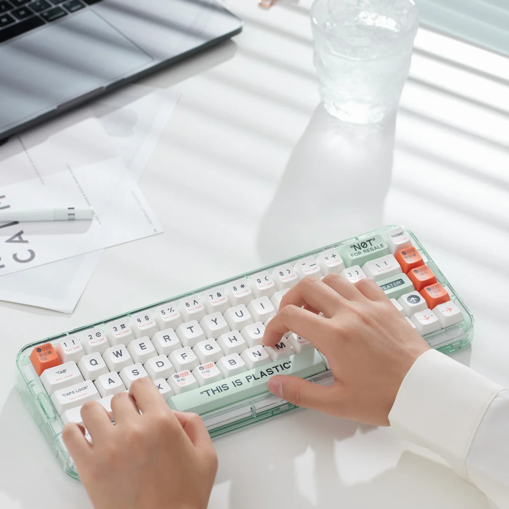 labtechnology-MelGeek MOJO68 Mechanical Keyboard Plastic-3